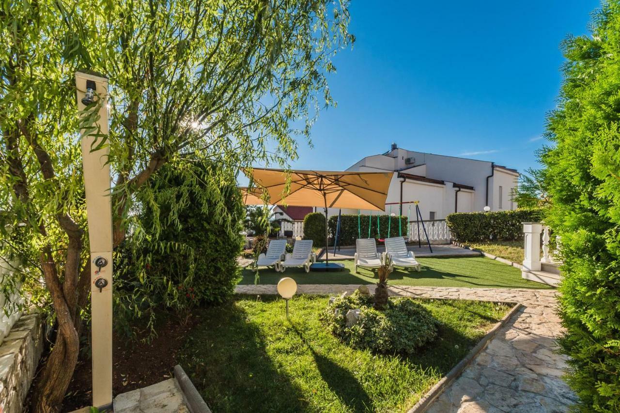 Villa Mara Crikvenica Kültér fotó
